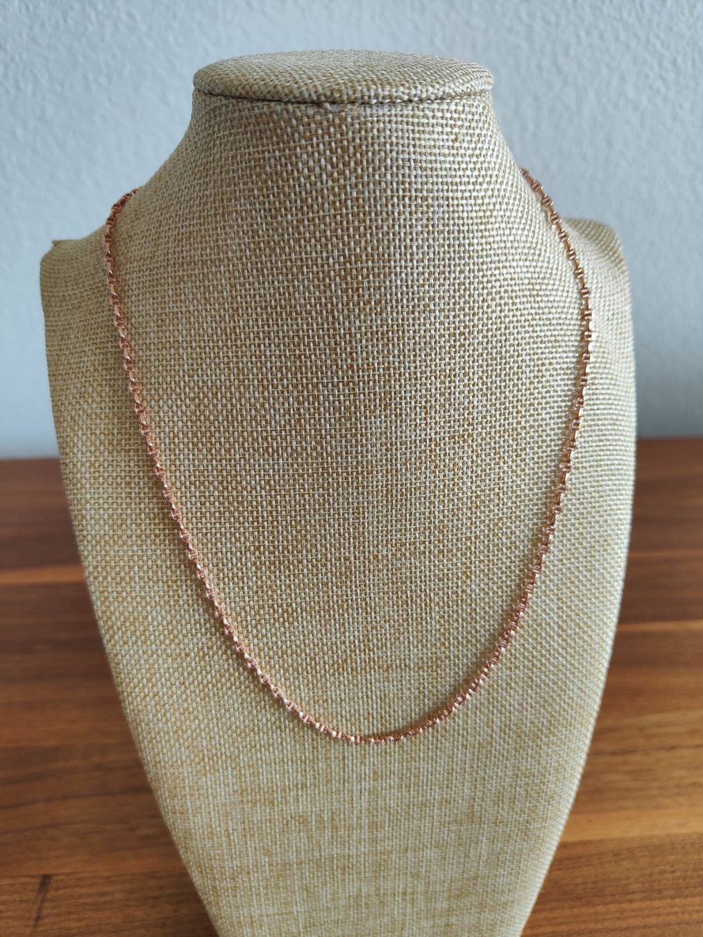 Catenine: Halskette, 18K Rotgold, ca. 50cm – Nuovo e nell'imballaggio originale da Rümlang venduto da 21f