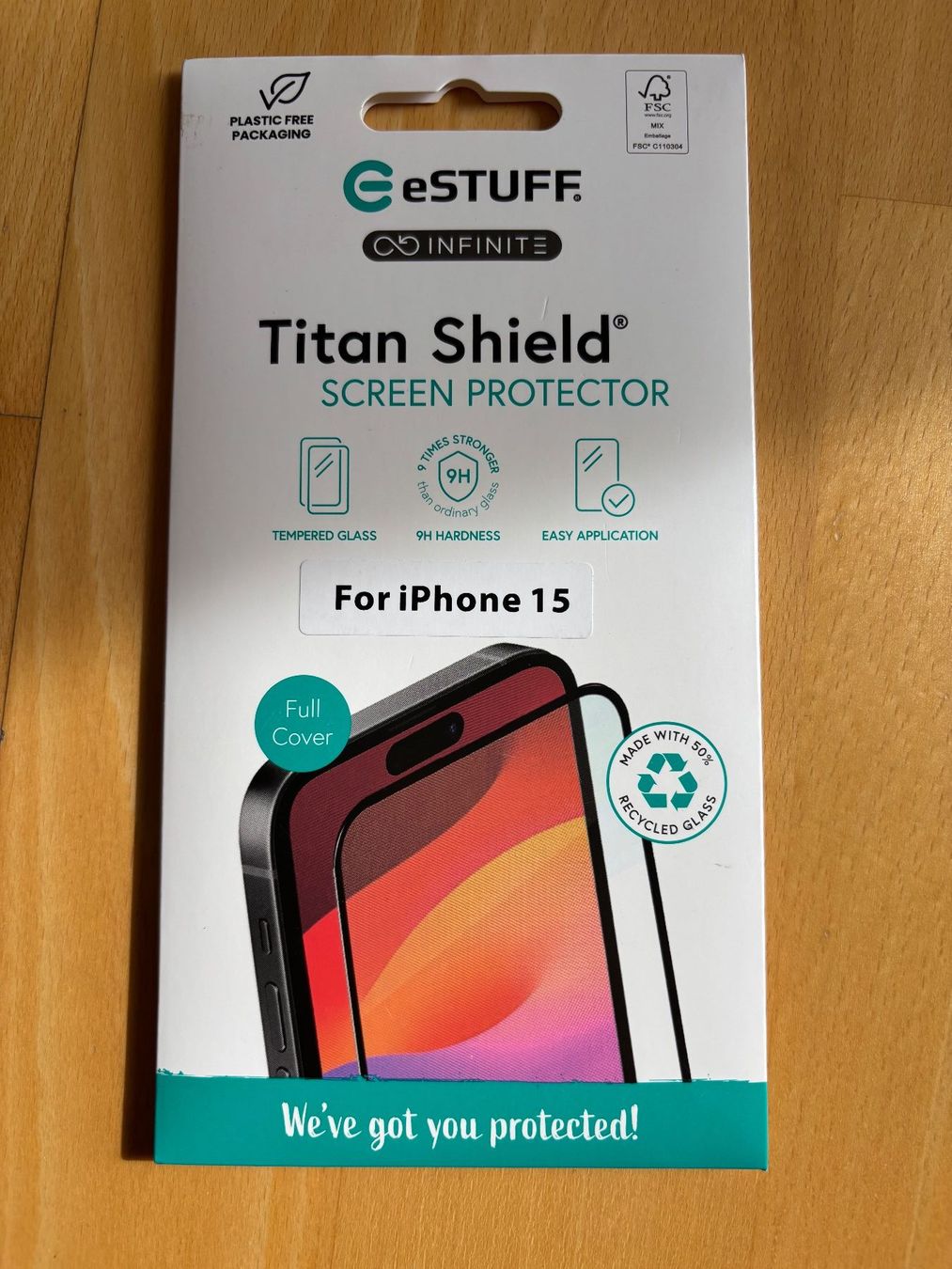 Ritocchi & pellicole di protezione: eSTUFF Titan Shield - Ecran de protection pour iPhone 15 – Nuovo e nell'imballaggio originale da Châtel-St-Denis venduto da Mel-Stef