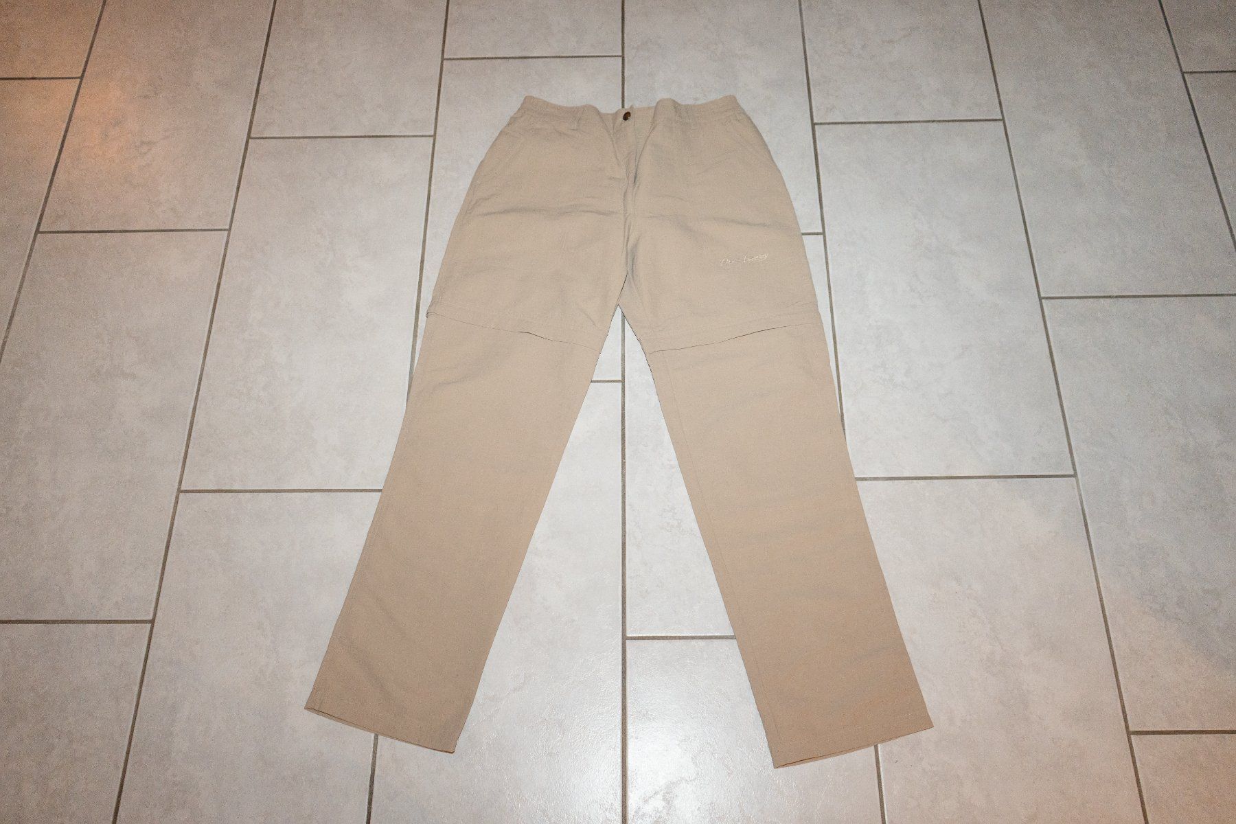 Pantaloni: Trackinghose mit abnehmbarem Bein – Usato da Arni AG venduto da yannick_207