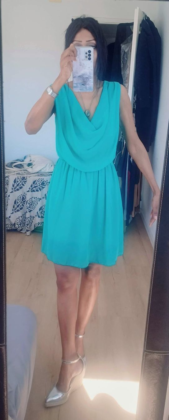 Kleider: Taille S Robe turquoise drappée avec dos couvert de dentelle – Neu (gemäss Beschreibung) aus La Chaux-de-Fonds von jen_h95m 2
