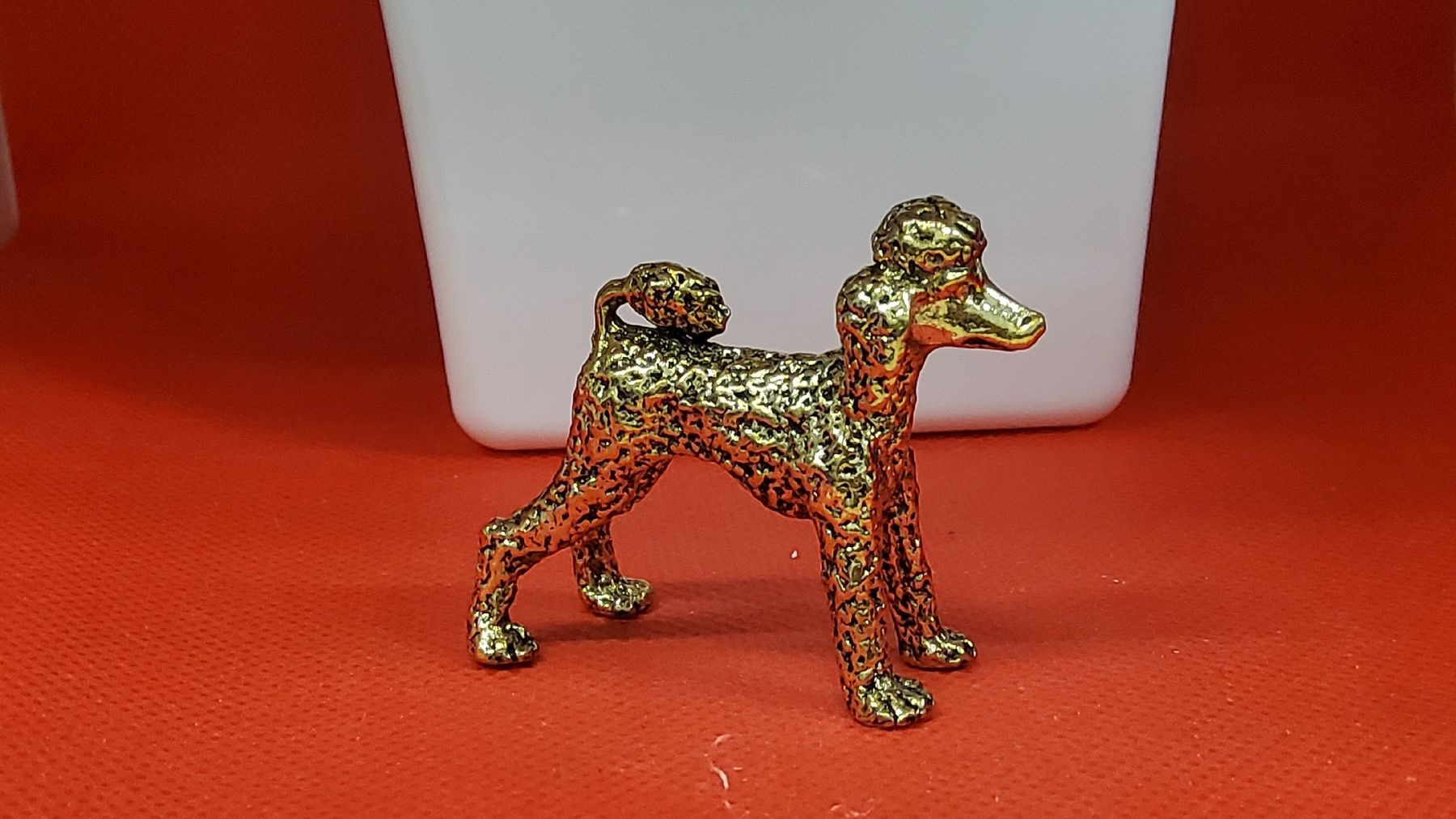 Figuren: Kleine Pudelfigur Messing Antik-Look – Neu (gemäss Beschreibung) aus Herisau von Nluanalucas