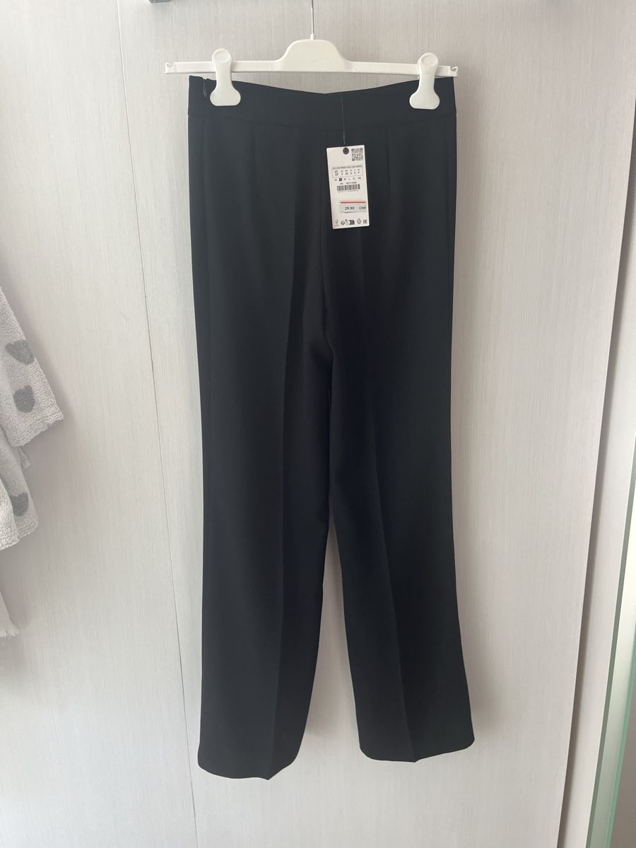 Zara Pantaloni: Zara Hose – Nuovo e nell'imballaggio originale da Wattwil venduto da ann_m6sn 1