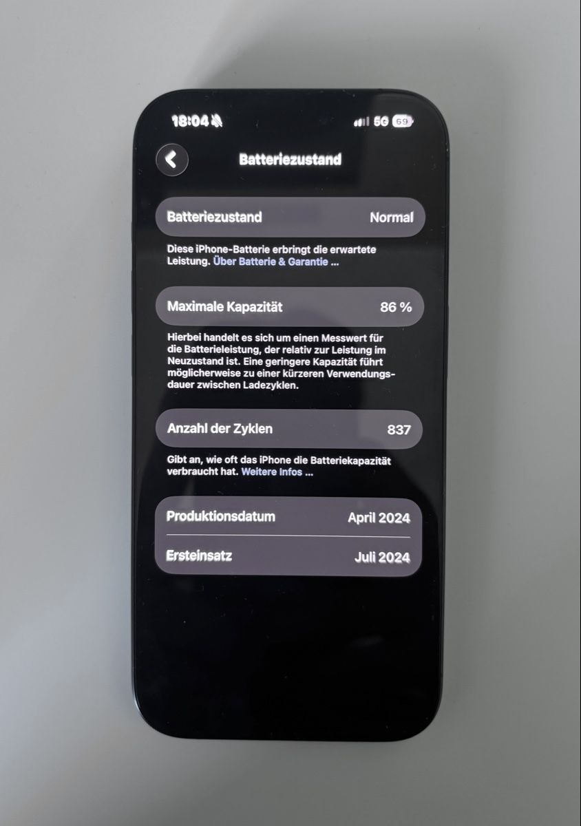 Apple Handys / Smartphones: iPhone 15 pro 🔥 – Gebraucht aus Schaffhausen von lor_5rg7 3
