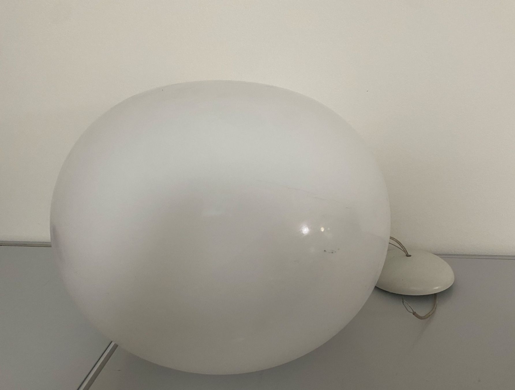 Flos Lampen: FLOS Glo-Ball Suspension 2_45cm – Gebraucht aus Rudolfstetten von Art_brno 2