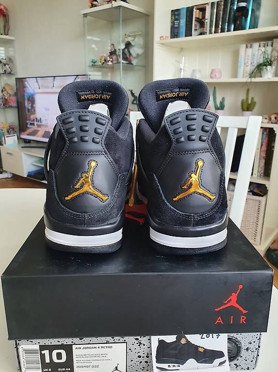 Scarpe da uomo: Nike Air Jordan 4 "Royalty" 2017 Grösse 44 – Usato da Windisch venduto da Xabeba 2