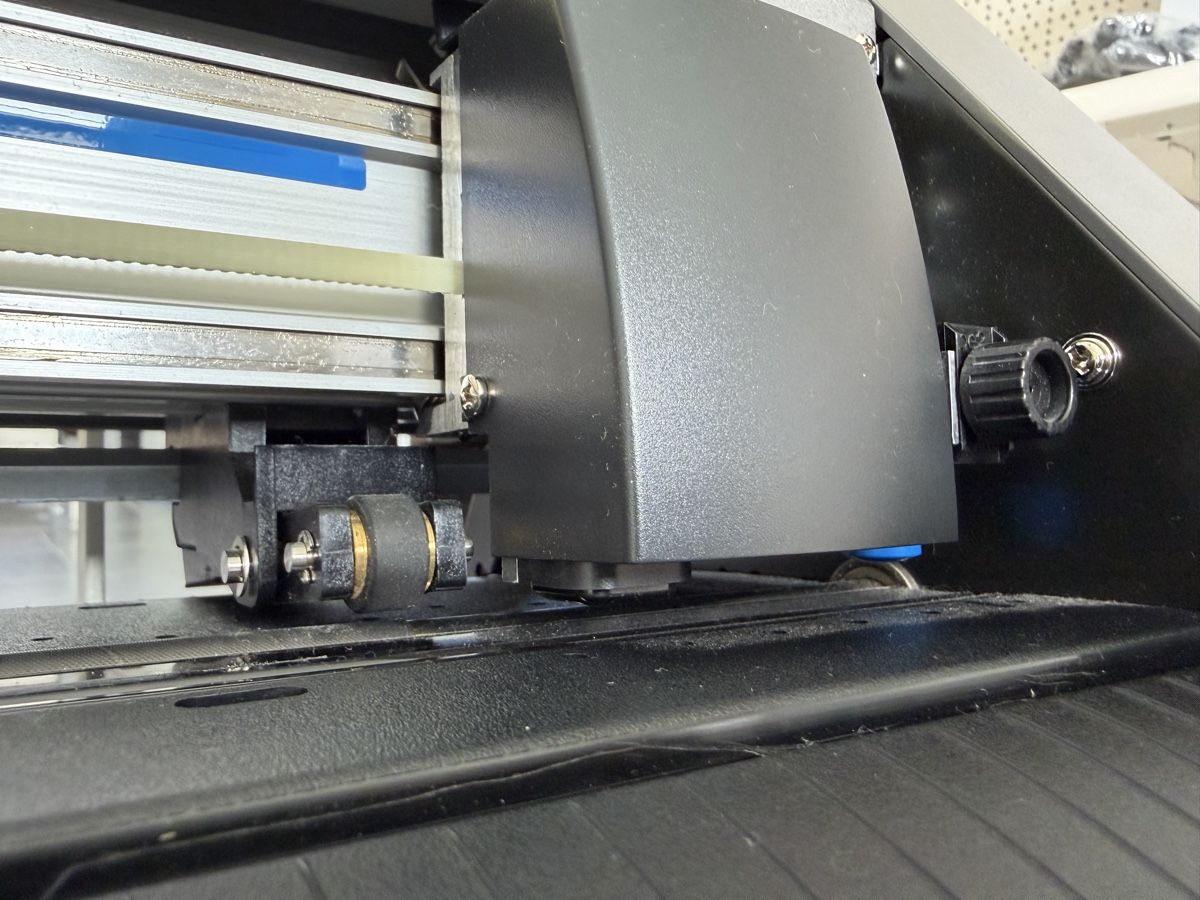 Tutte le macchine: Graphtec CE6000-40 Folienplotter / Schneideplotter – Usato da Schwadernau venduto da bra_pmq7 4