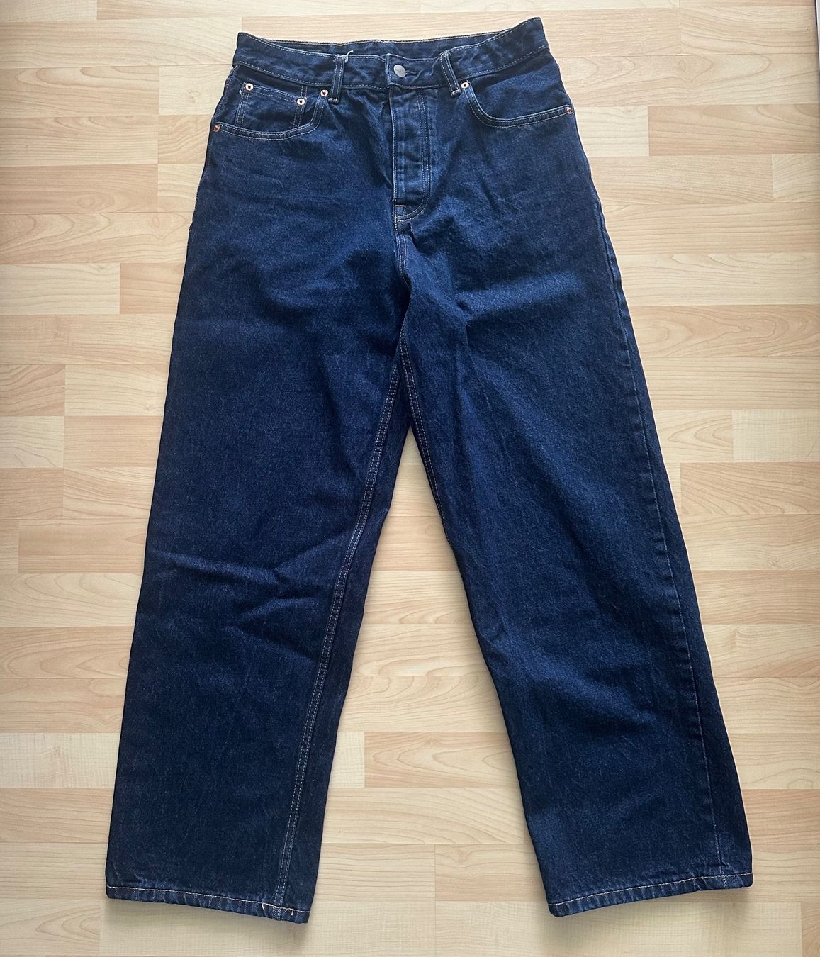 Pull&Bear Jeans: Pull&Bear Straight Leg Raw Denim Jeans – Nuovo (secondo la descrizione) da Chur venduto da dajan.17 1