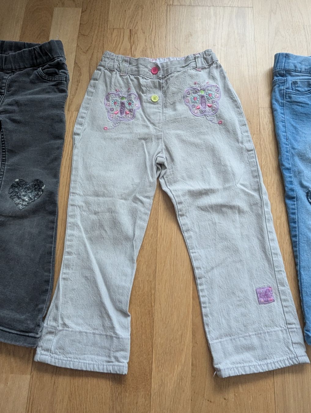 Pantaloni: Mädchen Jeans Hose Grösse 98 – Usato da Steinmaur venduto da Ottelo 4