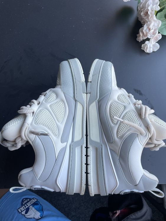 Louis Vuitton Chaussures hommes: Louis Vuitton Sneaker Gr. 44 - Top Zustand – D'occasion à Luzern par lakum27 1