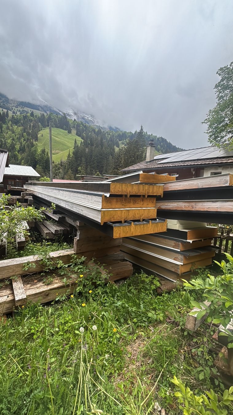 Sonstige Baumaterialien: Dachpanelen – Gebraucht aus Kandergrund von lorenzsteiner