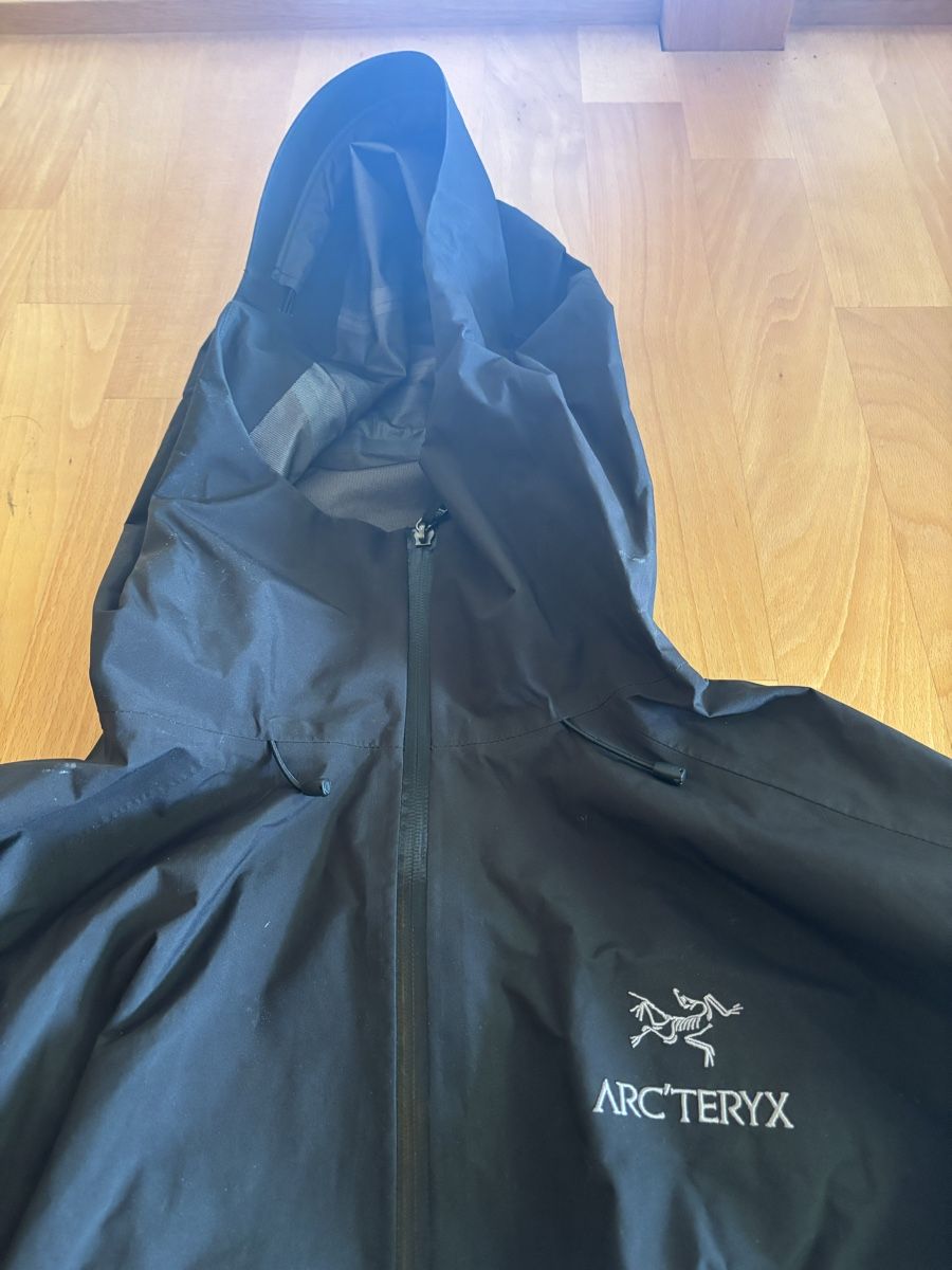 Vestes: Arcteryx Goretex Beta SL – D'occasion à Chexbres par doe_xns6 1