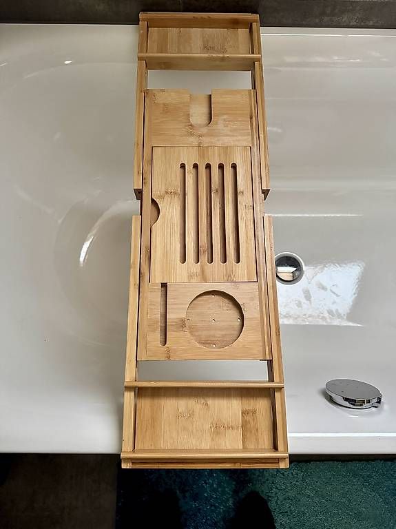 Vasche da bagno: Badewannenablage / Badewannen Ablage – Usato da Aeschi b. Spiez venduto da im-juli 1