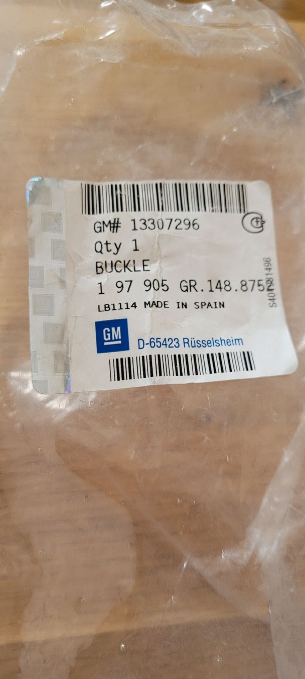 Opel Tutti pezzi di ricambio auto: Gurtschloss Opel Meriva – Nuovo e nell'imballaggio originale da Däniken SO venduto da ManuelJ04 3
