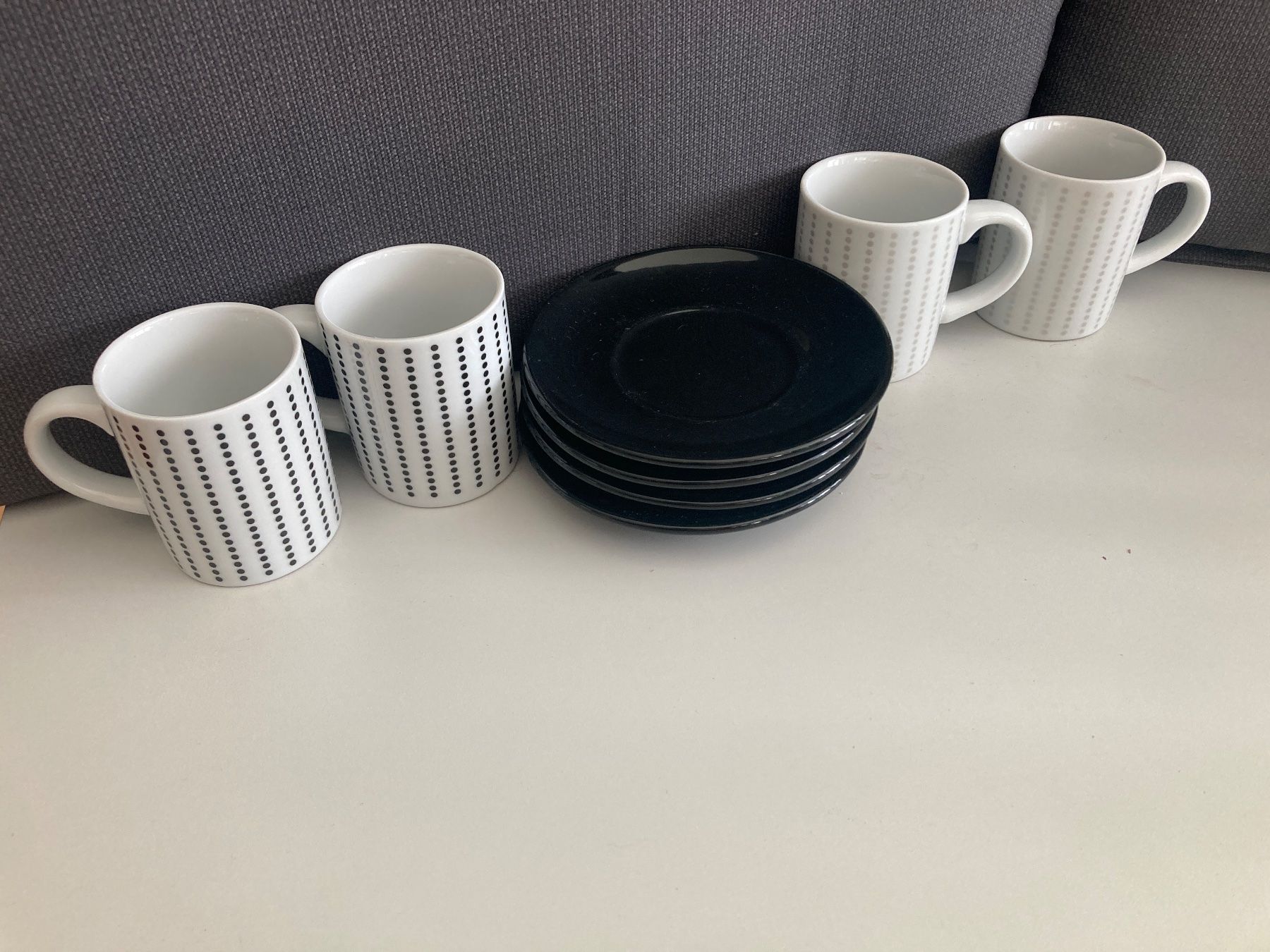 Tassen: Espressotassen mit Untertellern 4x – Neu (gemäss Beschreibung) aus Stäfa von ARBEITSLOS-DANKE 1