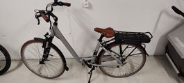 ZENITH Classic Cruise ZCL°02 28″ E-Bike – wie neu <100 km