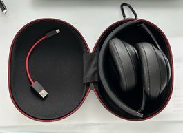 Beats Studio 3 Wireless Headphones (Defective)