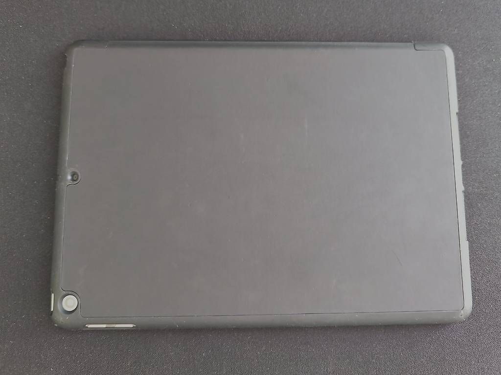 Apple Tablettes PC: Apple iPad 5. Generation Cellular 128 GB Preis VHB – D'occasion à Uznach par J3ff.ff 2