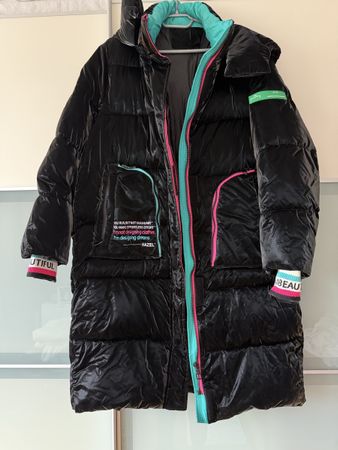 Wintermantel, schwarz und bunt, sehr warm