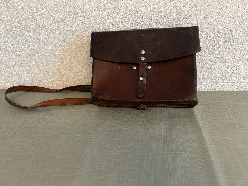 Ledertasche Für Viertelmondmesser - Sicherheits-Etui Mit Druckknopf
