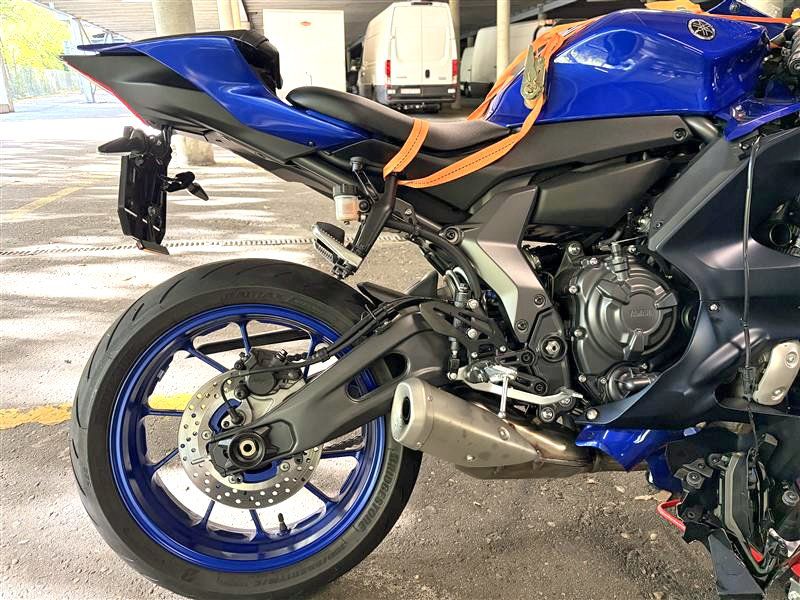 Yamaha Strada: Yamaha R7 ABS – Usato da Winterthur venduto da MCW 6