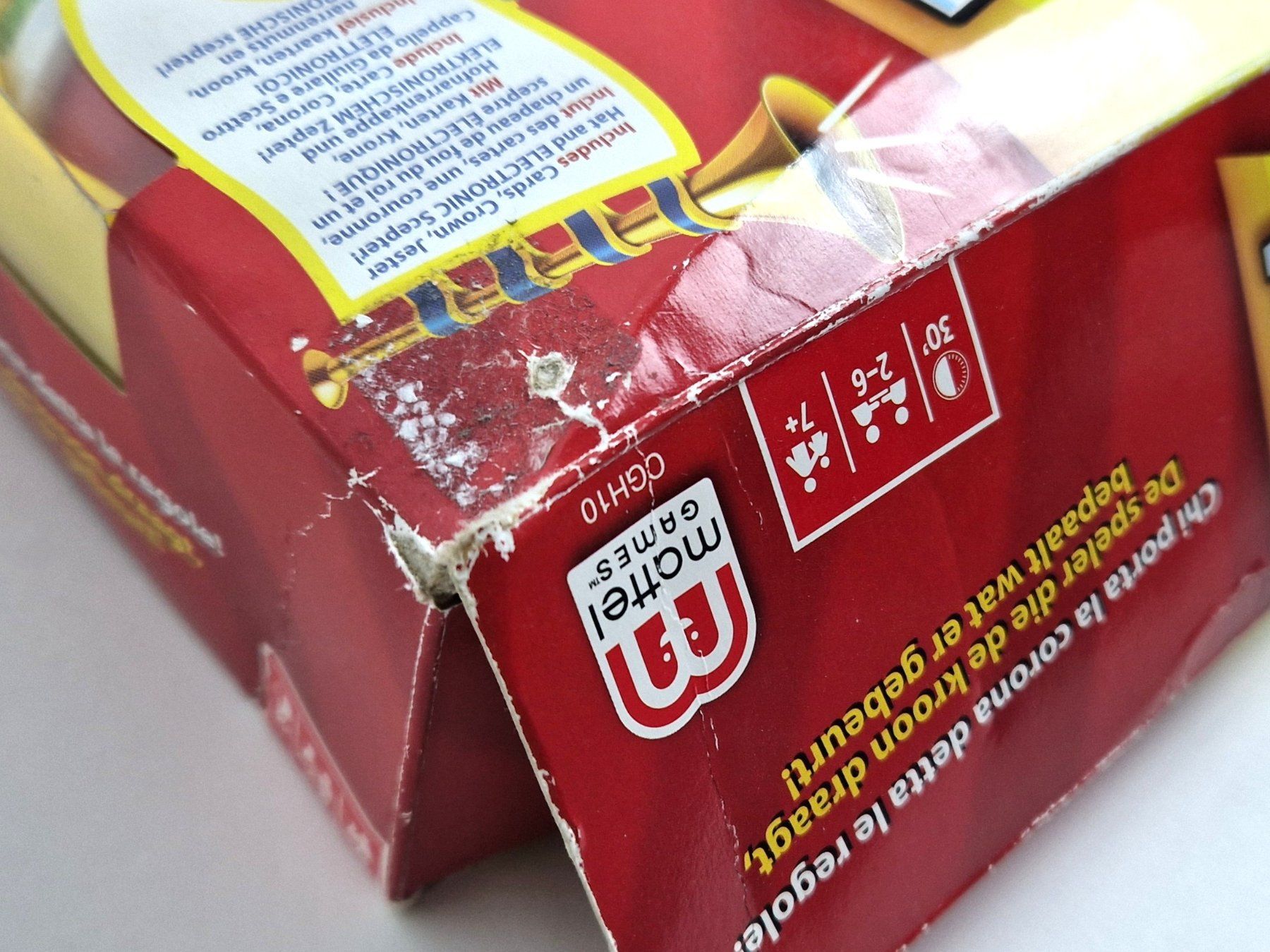 Mattel Giochi: UNO Royal – Usato da Basel venduto da Restwert_Basel 1