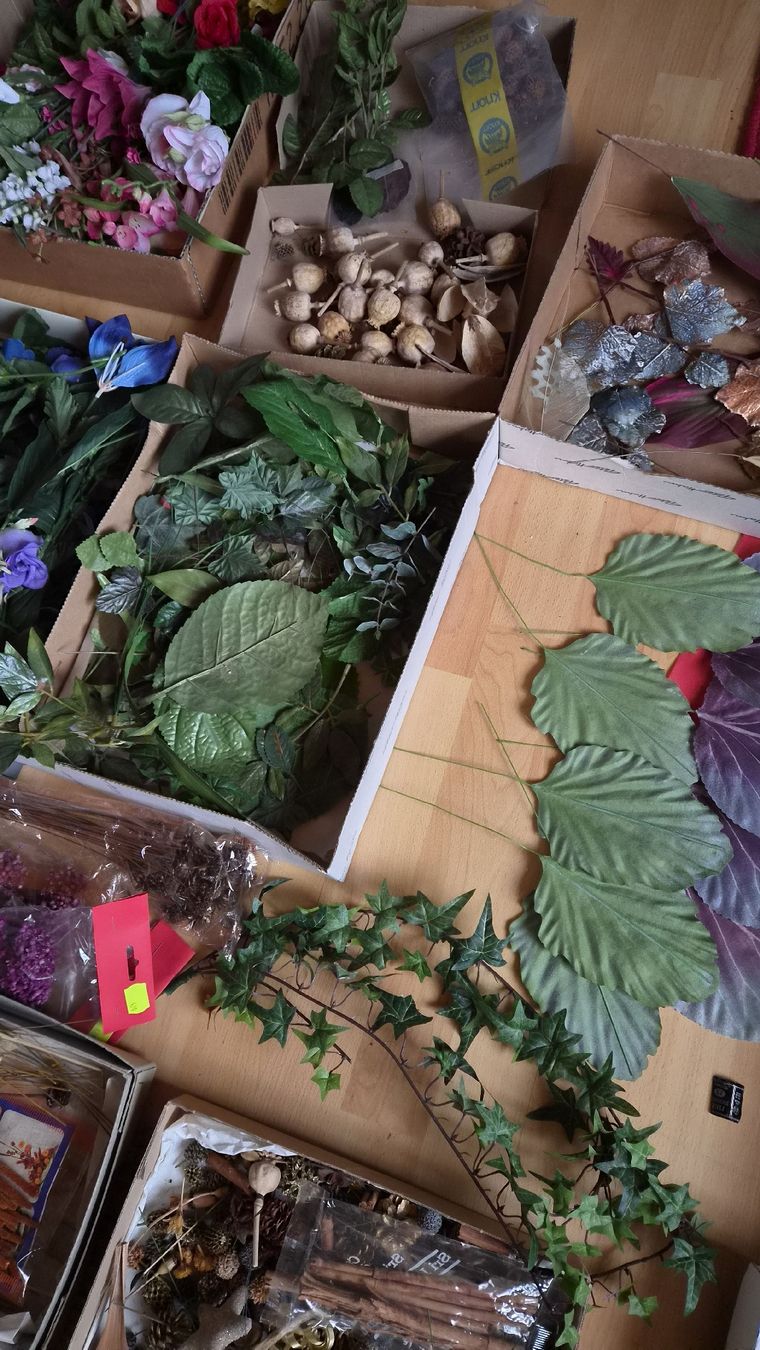 Kit bricolage: Kunstblumen Deko Diverses Riesensammlung  – Nuovo (secondo la descrizione) da Kölliken venduto da MissesBossTop1 7