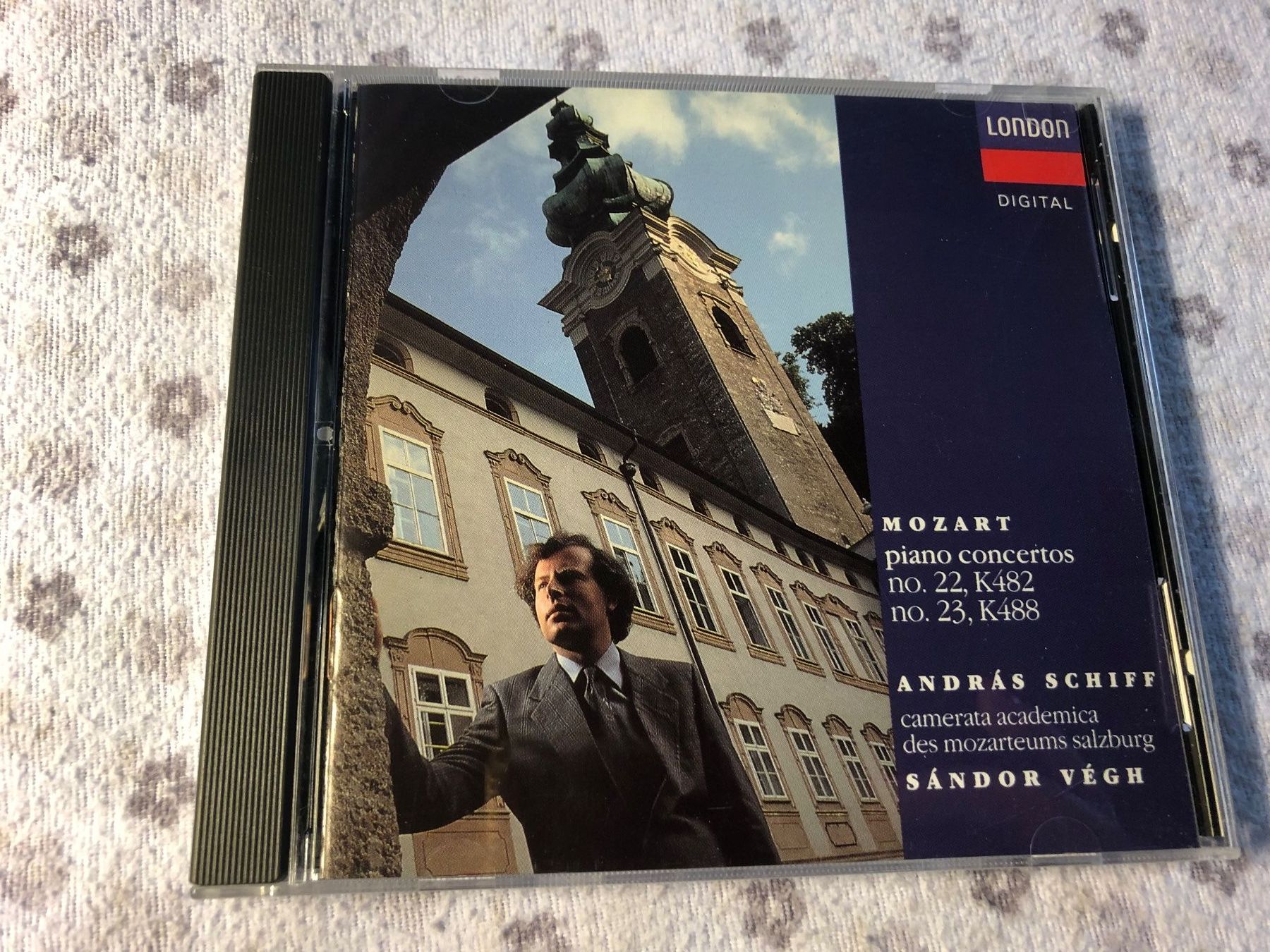 CDs: Mozart: Klavierkonzerte Nr. 22 & 23, Schiff, CD – Gebraucht aus Schübelbach von Bemafaja