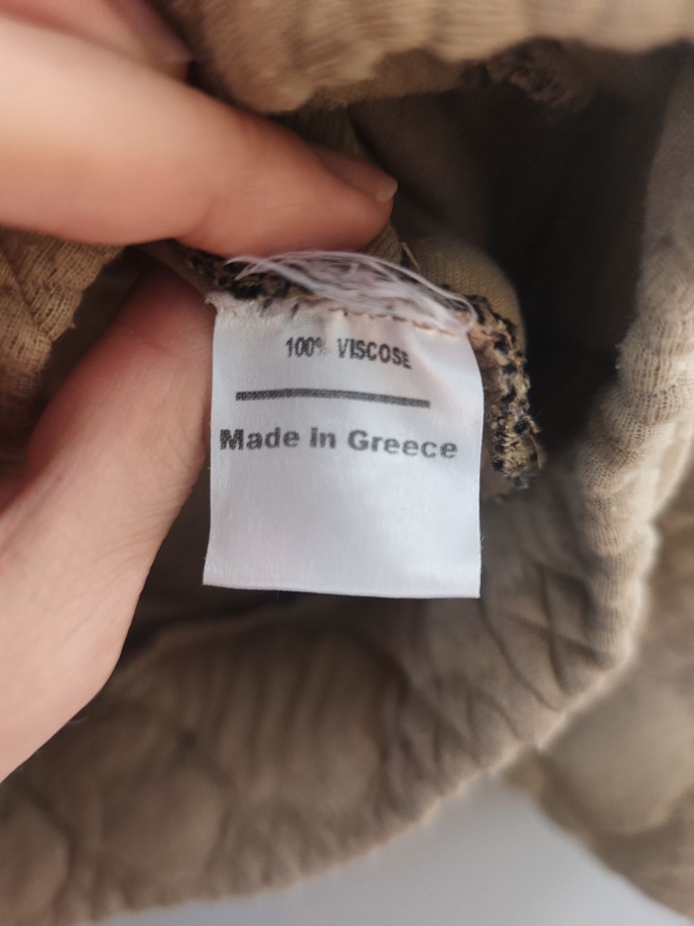Pulls & Sweat-shirts: Vassia Kostara Pullover beige Grösse M/L gesteppt – D'occasion à Wettingen par TatjanaFrei 2