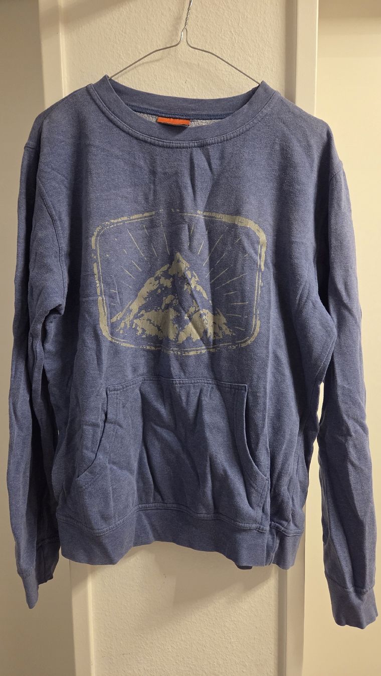 Sherpa Pulls & Sweat-shirts: Pullover von Sherpa, Grösse S – D'occasion à Dättwil AG par Mafalda007