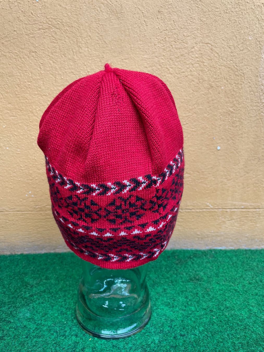Copricapi, berretti & cappellini: Vintage 80s Beanie Descent Wool Made In Canada – Usato da Zürich venduto da le_souk 2