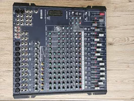 Console de mixage - Yamaha MG166CX-USB