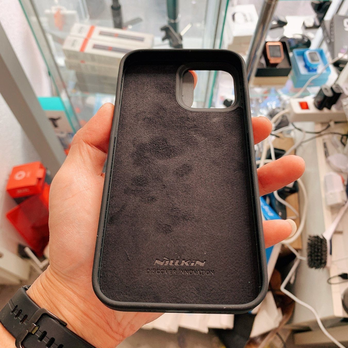 Covers & Schutzfolien: iphone 13 pro - coque silicone camshield noir – Neu und originalverpackt aus Morges von DigiAC 3