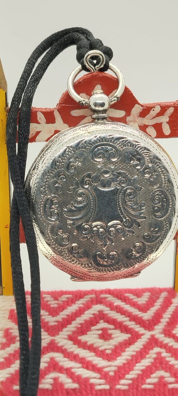Uhren: Pendentif ancien montre,38mm – Gebraucht aus La Chaux-de-Fonds von jac_9llg 2