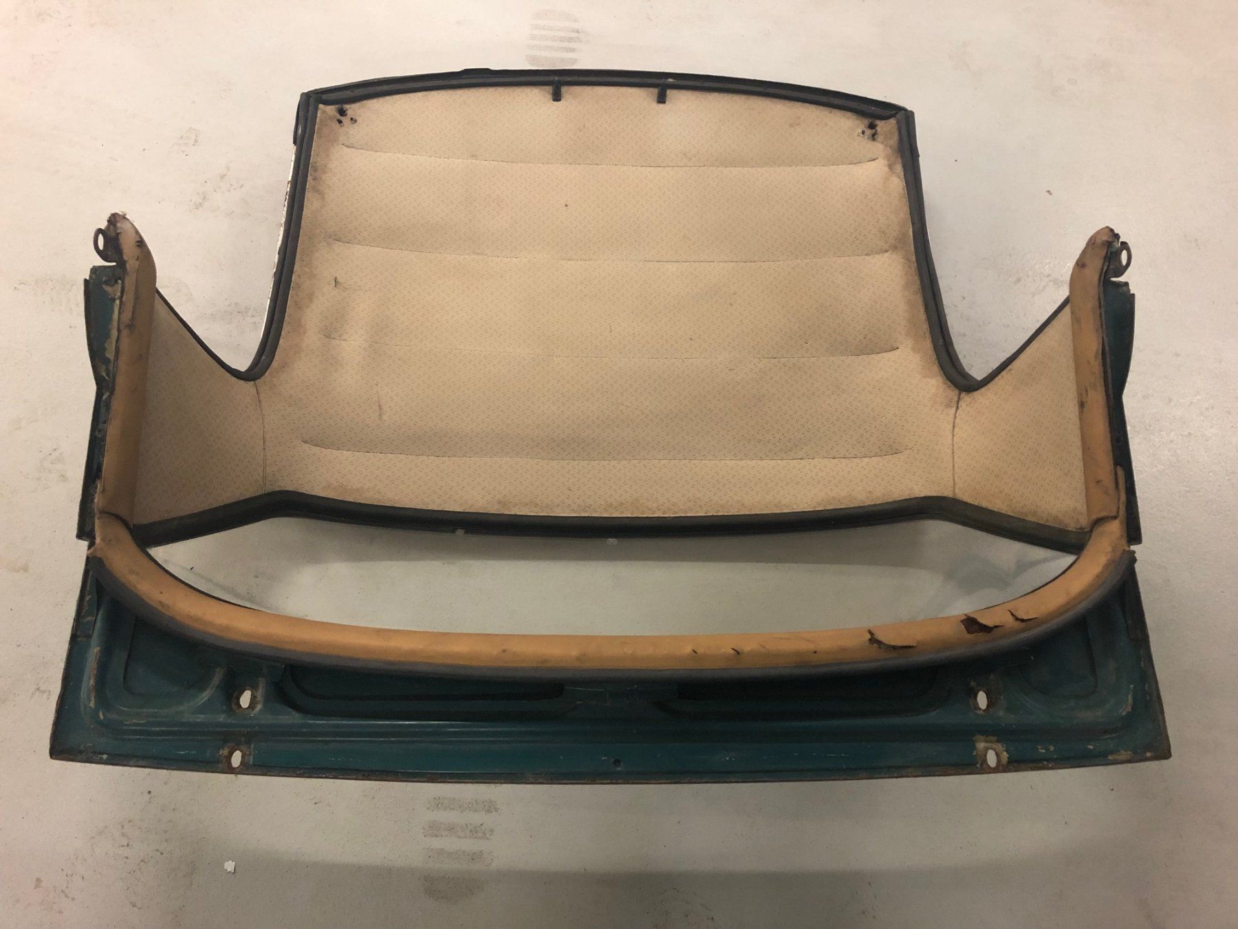 Fiat Tutti pezzi di ricambio auto: Fiat 850 Spider Hardtop – Usato da Satigny venduto da rfo59 6