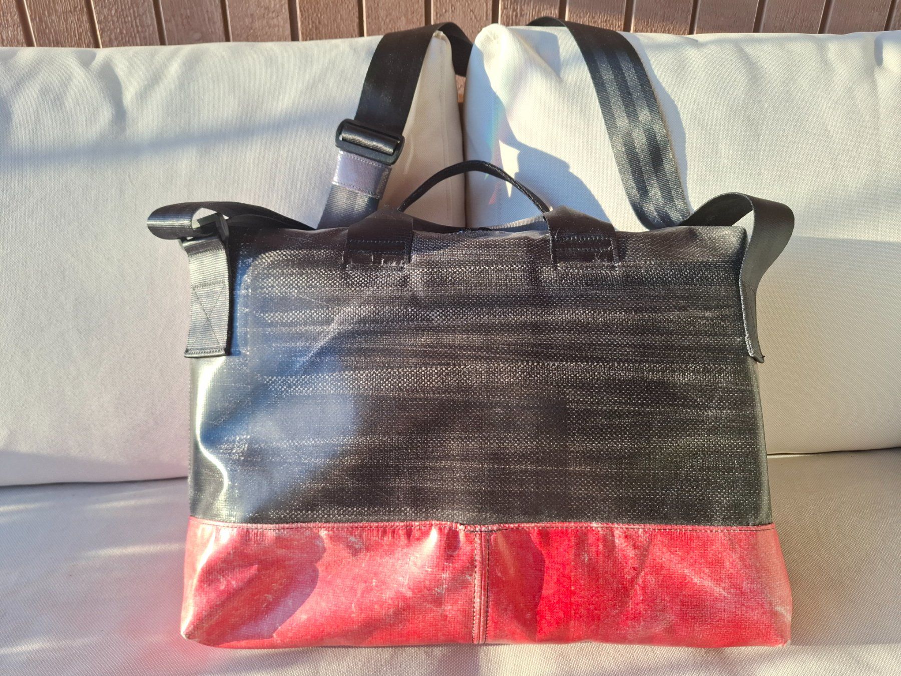 Freitag Sacs: FREITAG Laptop-Tasche / rot-schwarz – Neuf (Voir description) à Winterthur par lena____r 1