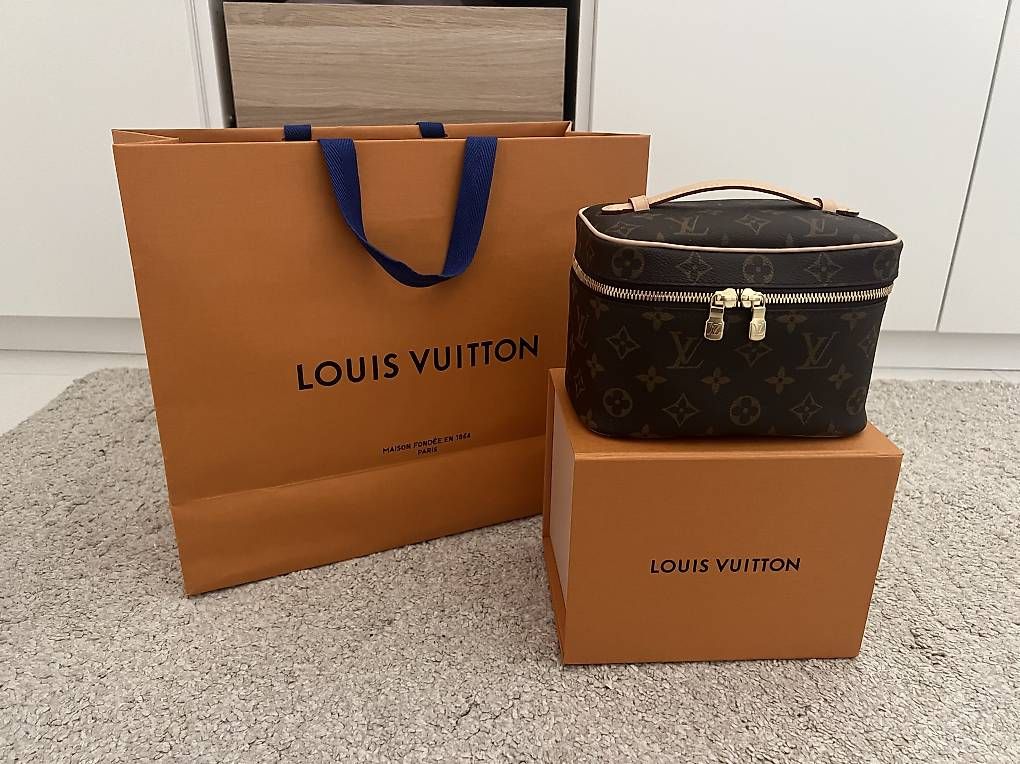 Louis Vuitton Custodie per cosmetici: Louis Vuitton Nice Mini – Nuovo (secondo la descrizione) da Affeltrangen venduto da lavivala