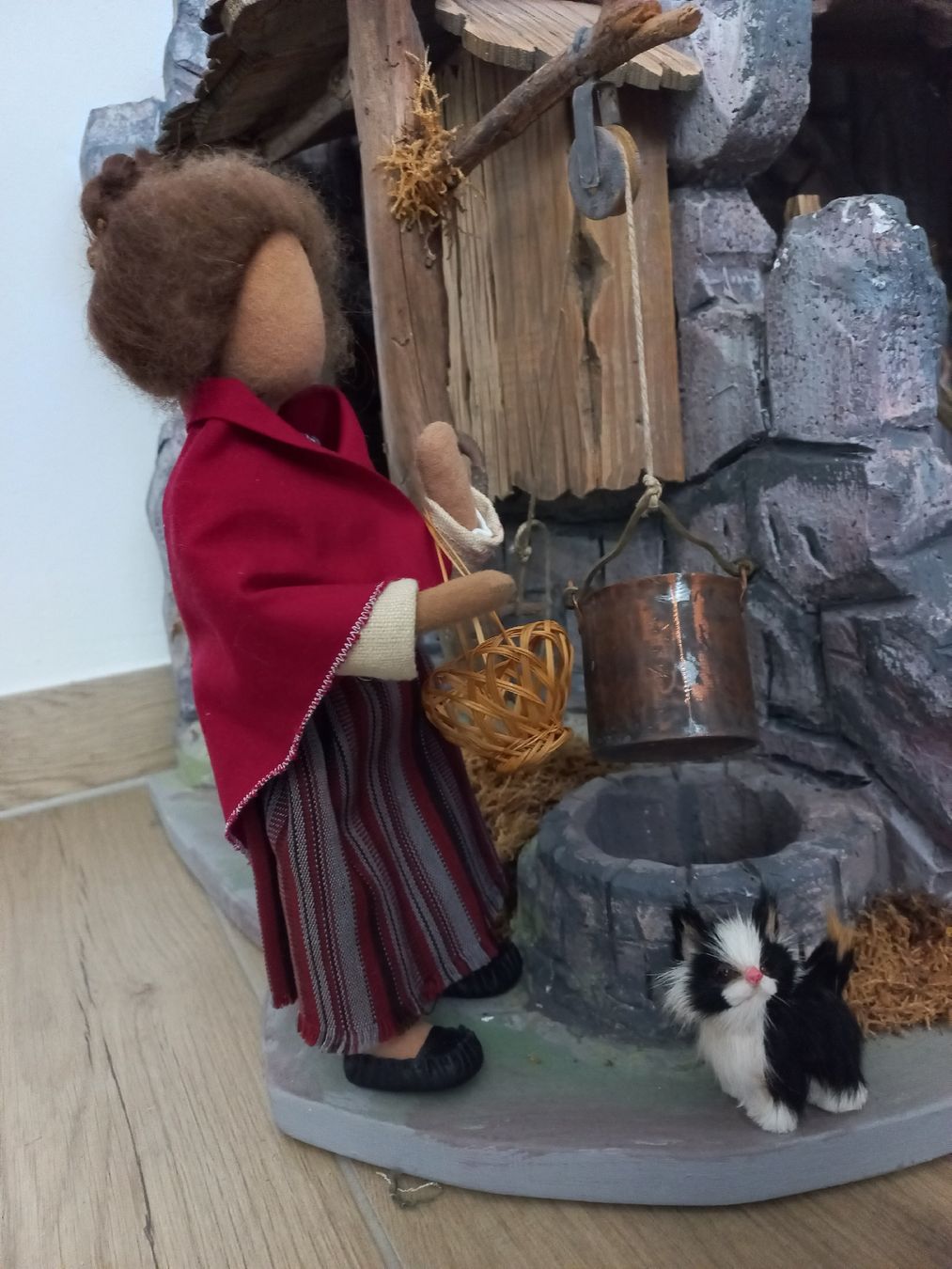Statuette: Schwarzenberger Krippenfigur Marktfrau mit Katze – Nuovo (secondo la descrizione) da Lachen SZ venduto da jimmygoal13 7