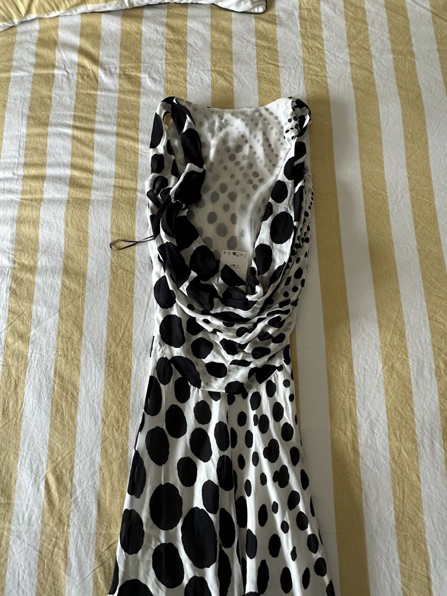 Zara Vestiti: Long dress with dots – Nuovo e nell'imballaggio originale da Buchrain venduto da Franciscacsousa 2