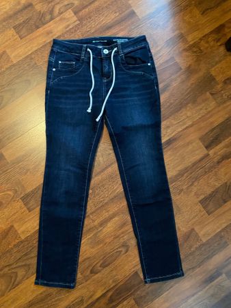Tom Tailor Damen Jeans  Gr. 26 neuwertiger Zustand