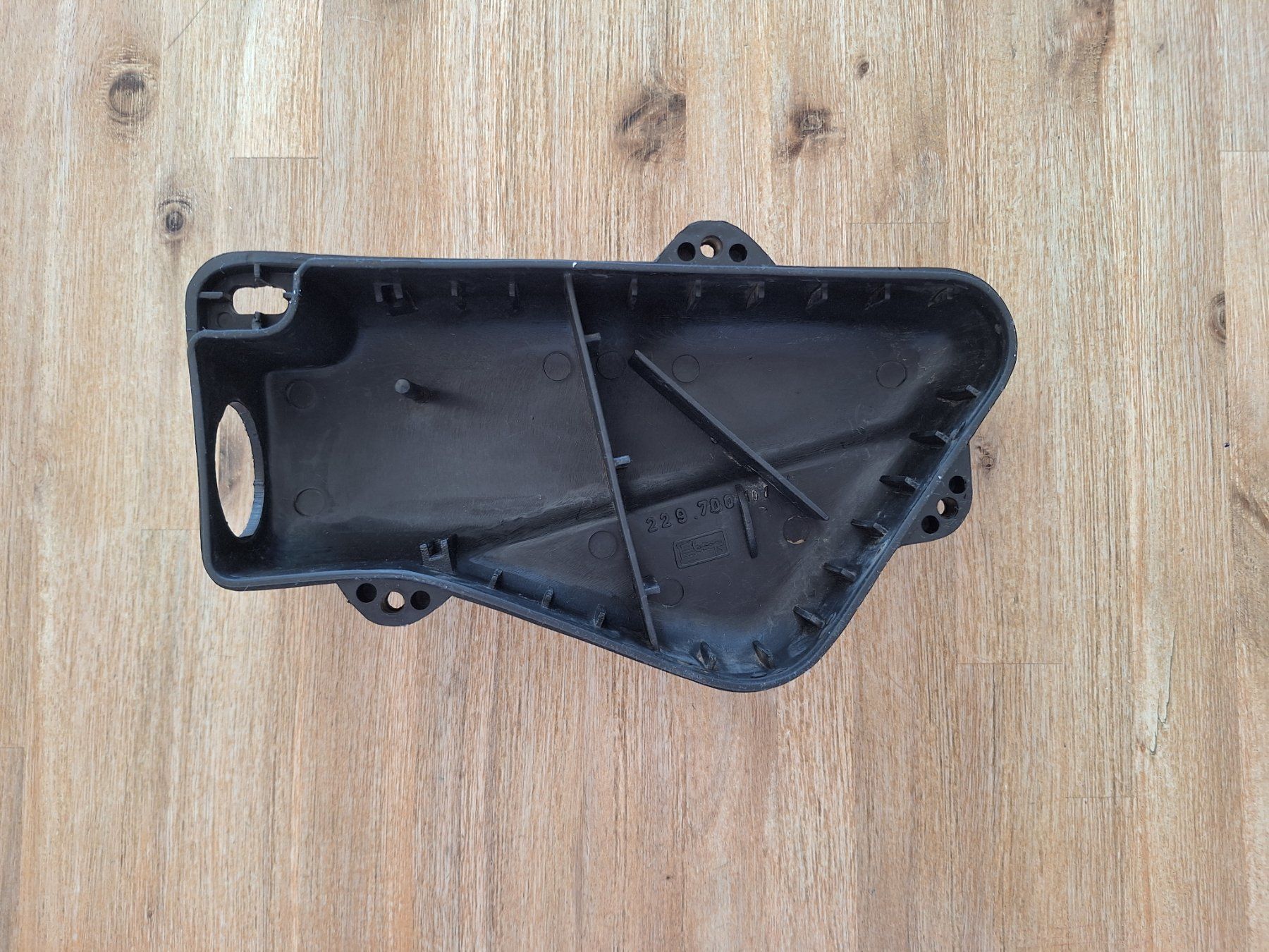 Tomos Parti ricambio per ciclomotori: Original Tomos Luftfilterkasten Abdeckung vorne – Usato da Uster venduto da capmar 1
