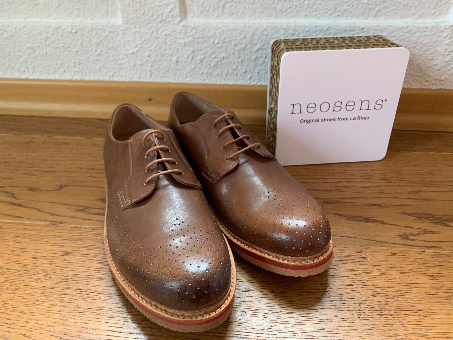 Neosens Scarpe da uomo: Neosens Aris 091 brown Gr.41 – Nuovo (secondo la descrizione) da Zürich venduto da finsti 1