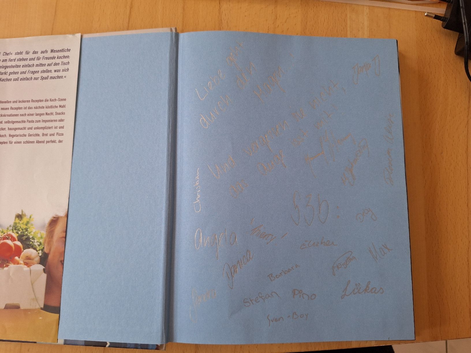 Libri: Jamie Oliver Kochbuch "Kochen für Freunde" – Usato da Sempach Station venduto da Feuersalamander69 2