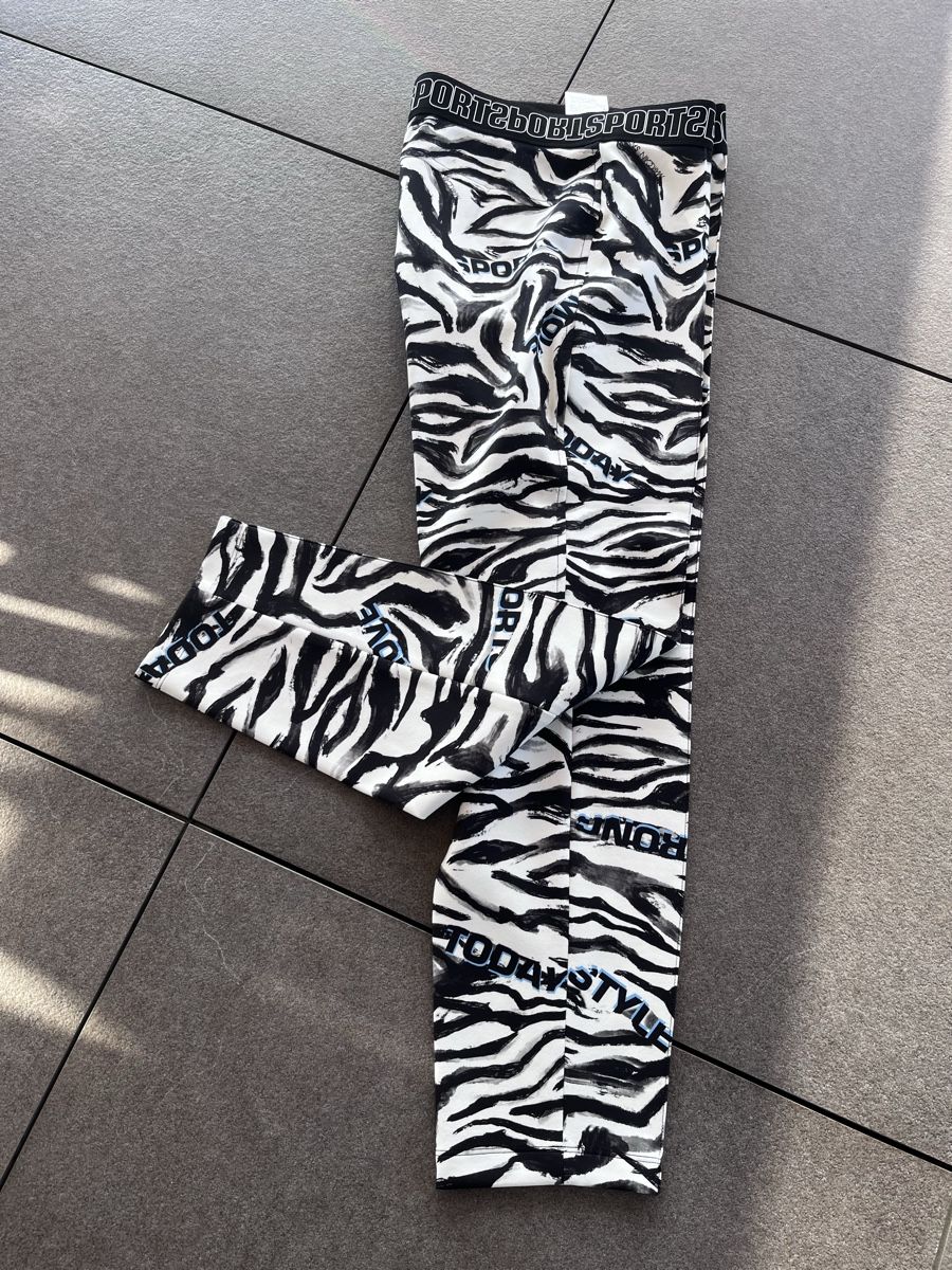 Marc Cain Pantaloni: Marccain Hose N4 38/40 – Nuovo (secondo la descrizione) da Pfäffikon ZH venduto da Solaria