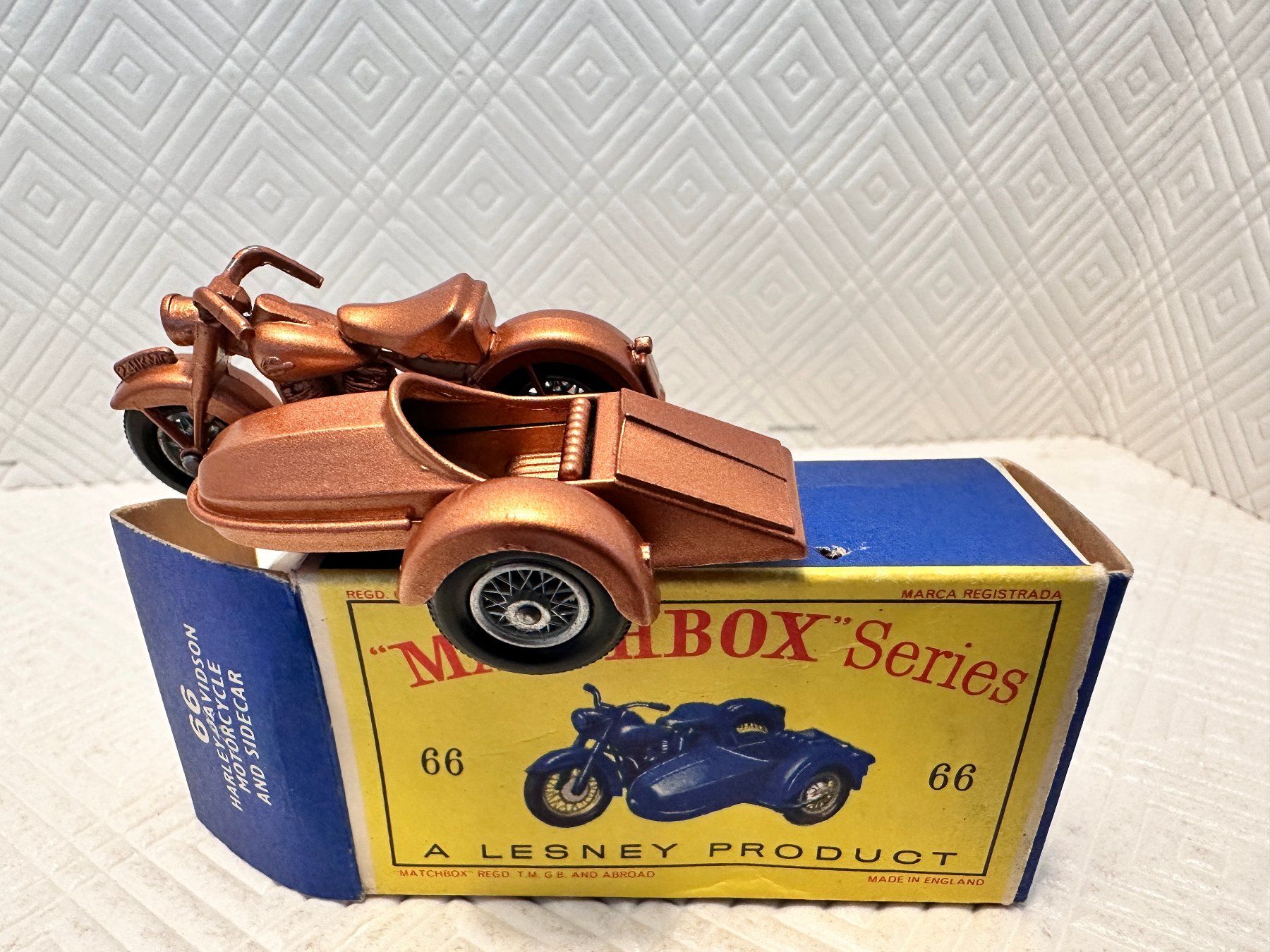 Matchbox Voitures modèles: Matchbox No.66 ,  Harley Davidson Motorcycle – D'occasion à Seuzach par Jage 2