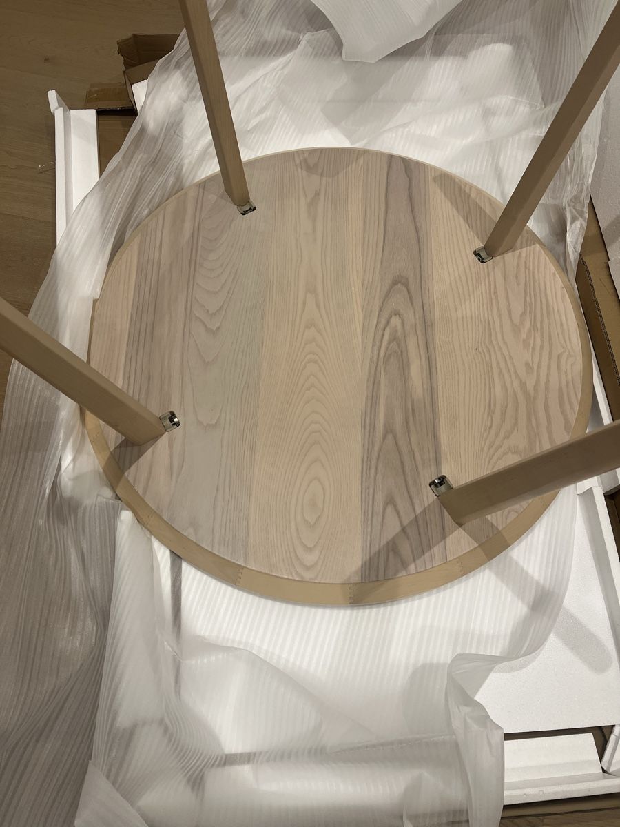 Ikea Tavoli: Table ronde Ikea lisabo 120cm – Usato da Genève venduto da Jacetai 4