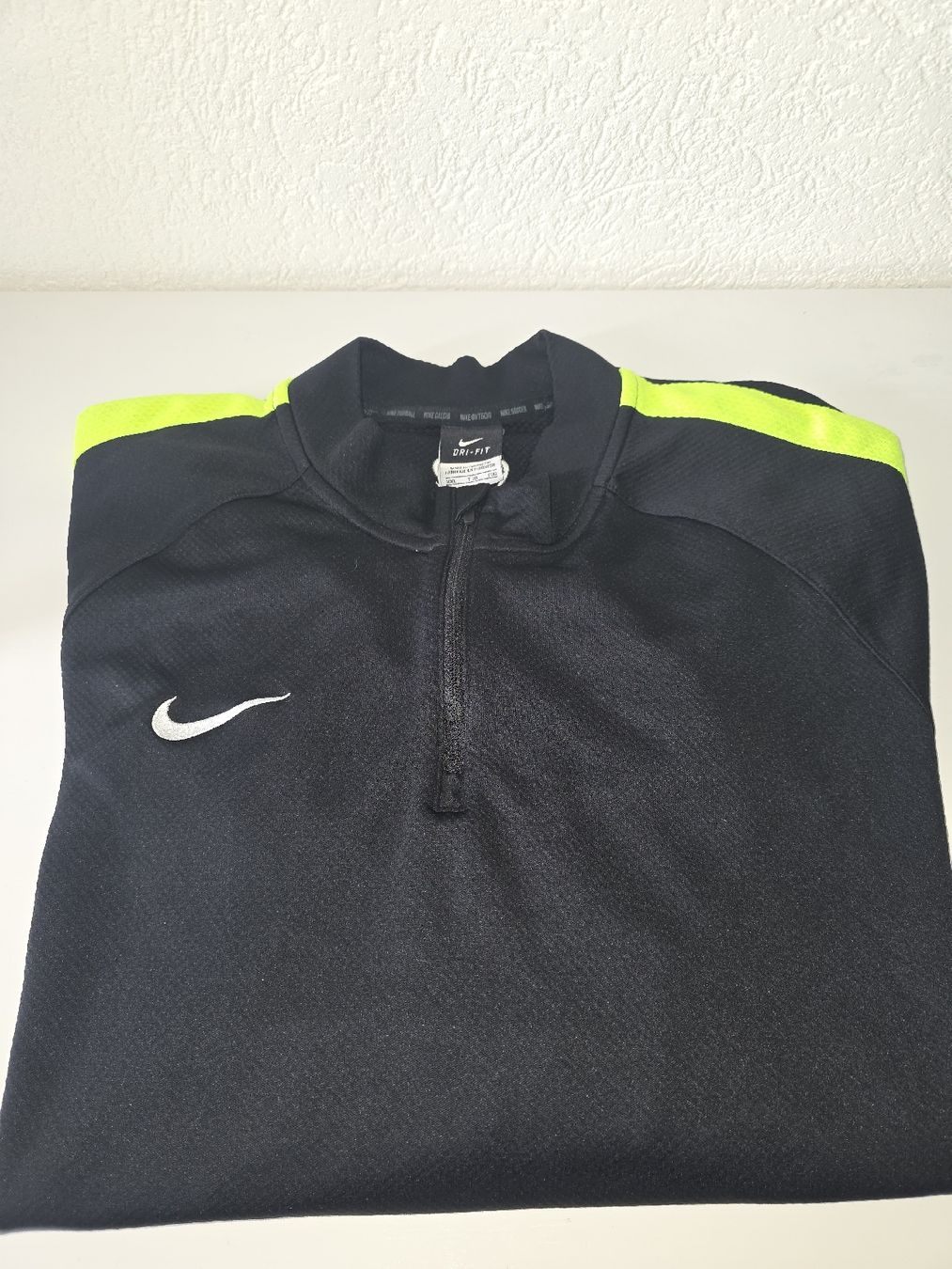 Nike Maglioni & Felpe: Sweat Pull NIKE XXL Homme – Usato da Genève venduto da ErikaGE
