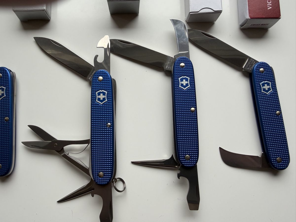 Coltelli tascabile: Victorinox Alox Set Bugnard blau – Nuovo e nell'imballaggio originale da Oberdiessbach venduto da SINFONIE13 1