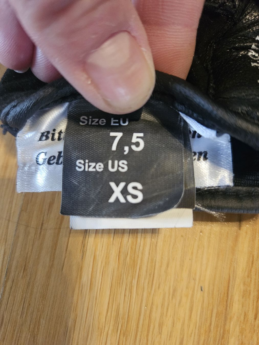 Guanti & manicotti: Motorrad Handschuhe – Usato da St.Margarethen TG venduto da NikkiMicki 1