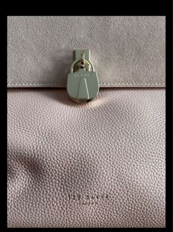 Ted Baker Borse da donna: Rosa Ted Baker Tasche – Usato da Hochdorf venduto da Forestgreen 1