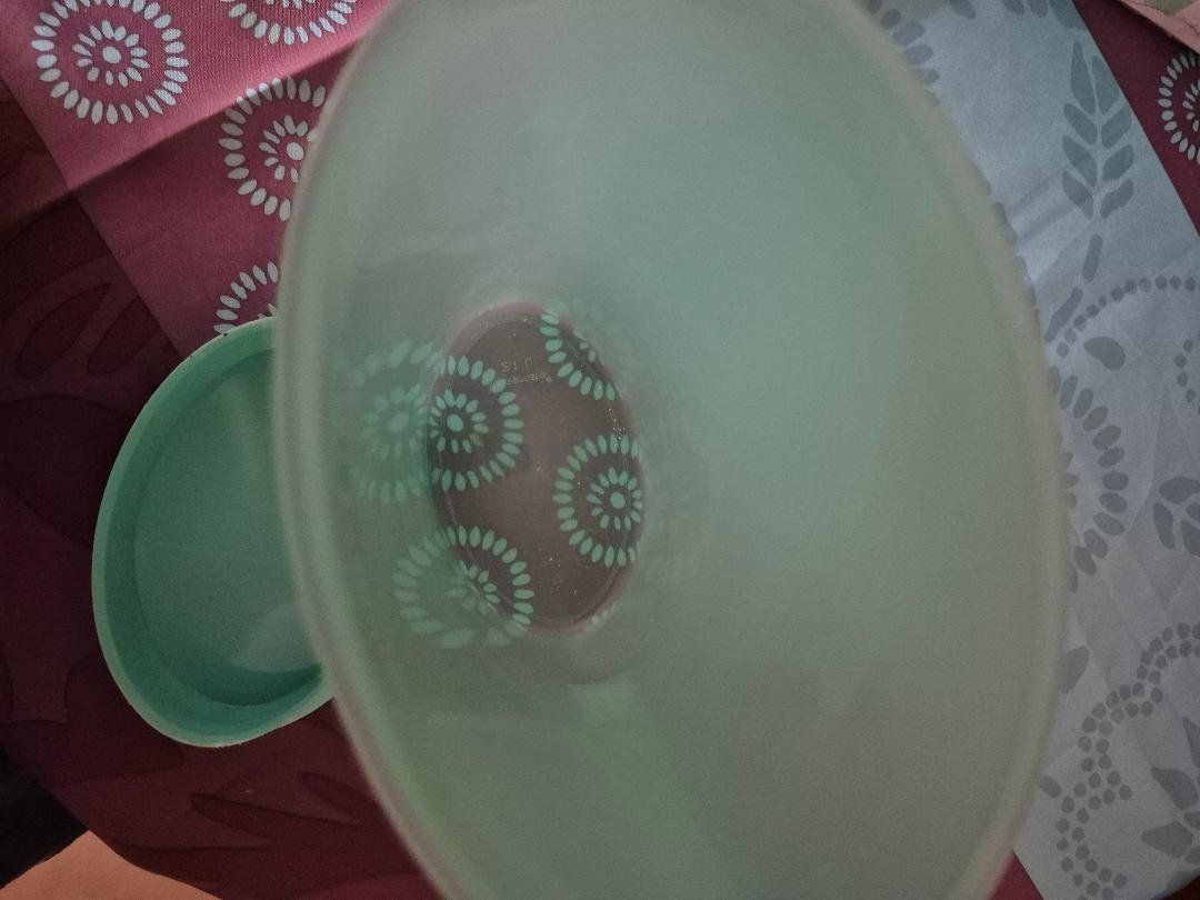 Tupperware Caraffe: Pichet tupperware avec couvercle vert menthe 2L bon état – Usato da Lausanne venduto da Nerfert 2